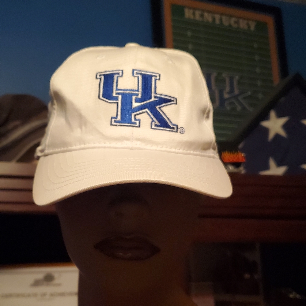 University of Kentucky hat
